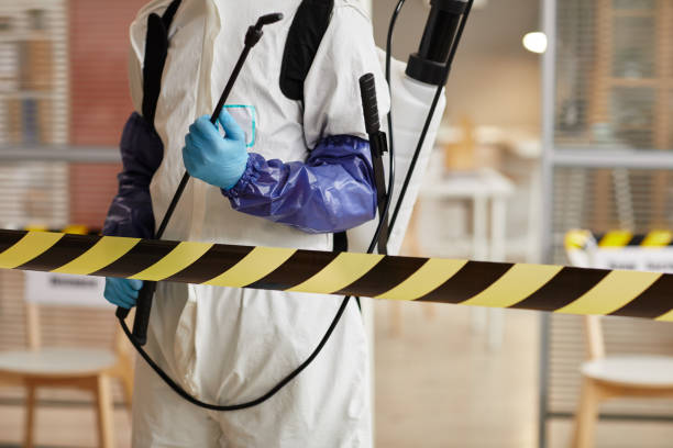Professional Blood Cleanup technician working in Hillsboro, MO